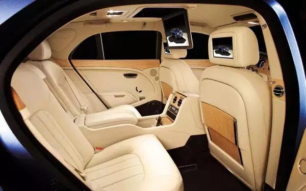 在g20上接待元首的500万元的红旗l5,有人买吗?-汽车频道-手机搜狐