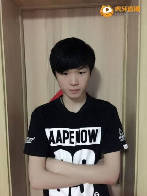 飞段一杆禽兽狙空降虎牙CF新的风暴已经出现