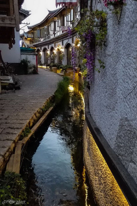 如诗如幻的水镇——非自驾云南游记(中)