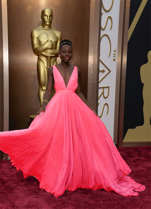 黑人麻豆们 拍彩妆和珠宝大片的时候