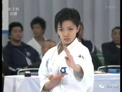 世界第一空手道女王 宇佐美里香 体育频道 手机搜狐