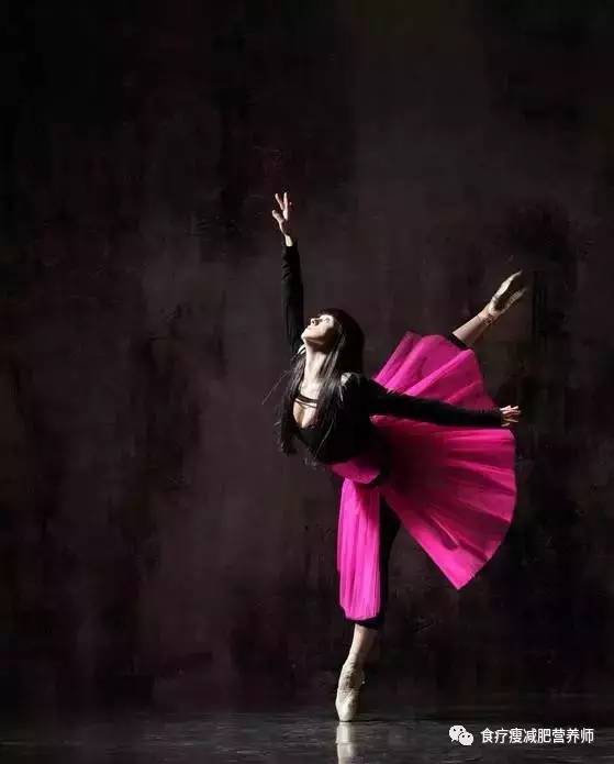 大胸的GG、MM如何瘦胸?什么运动会瘦胸呢?