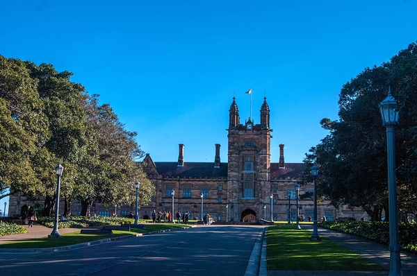 悉尼大学:法学转人资管理 梦想开始的地方