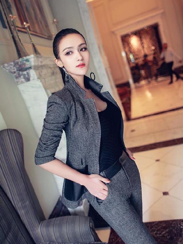 职场霸气侧漏的女神