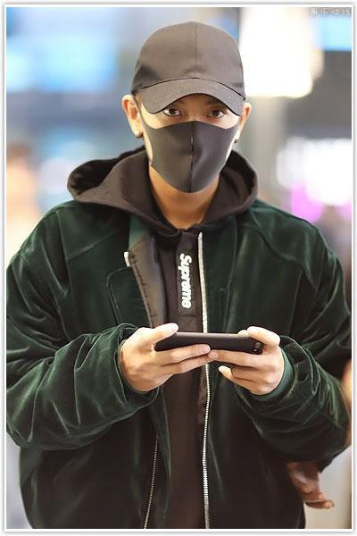 鹿晗张艺兴吴亦凡tfboys戴口罩,最后一张自带喜感