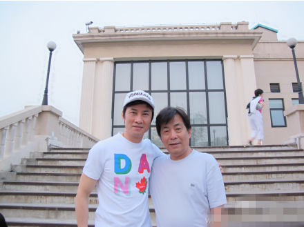 揭秘中国华语乐坛幕后英雄,明星导师王明琦先生