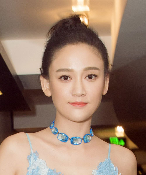 陈乔恩百变造型!好看易学,快过年了让自己美美滴