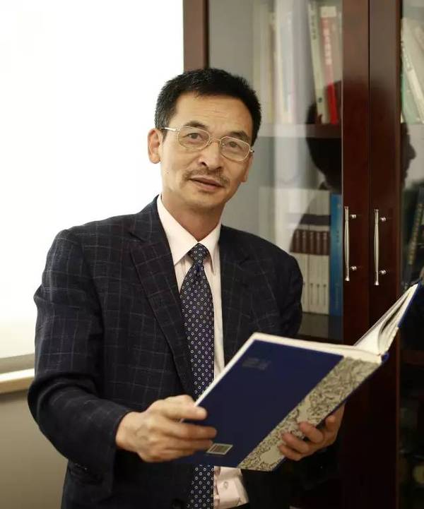 东方医院胡海, 周浦医院宁忠平, 市七医院詹青等医师获评"上海市区域