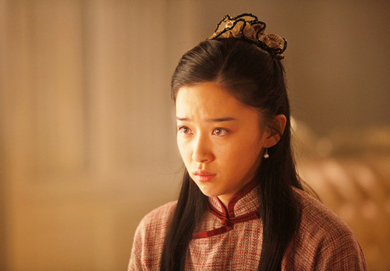 出演的第一部电视剧为《娘妻》,在剧中她扮演杨静怡,至此打开了阚清子