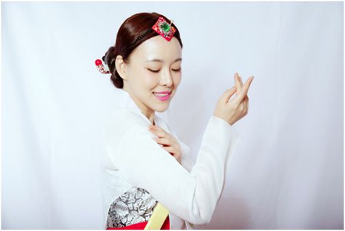 林贞儿《为爱祝福》获好评 受邀参加临汾春节晚会