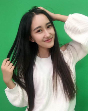 首届网红春晚美女如云 12位获奖网红你认识几个?