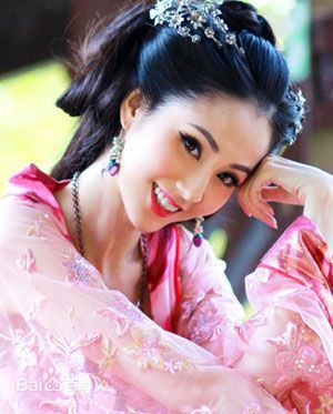 曾拒绝周杰伦追求,自曝和导演上床一夜三次-新