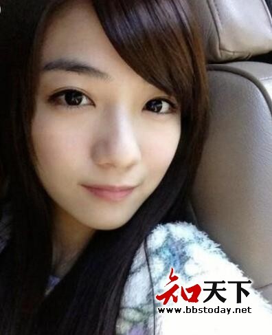 陈柏霖5年地下恋情遭曝光 女友陈庭萱黑历史惊人