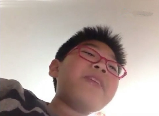 小学生终于发怒了:日天良辰都服了 还有点恶心