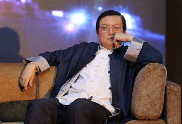 铁嘴老梁出事了 评论雷锋引起网友热议