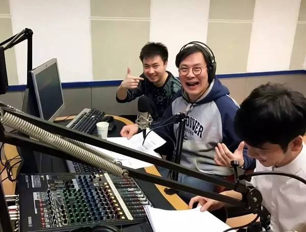 可爱的钟老师,声音制作大师.