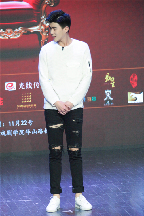 《一年级》于济玮变抢手货 10家影视公司抢签