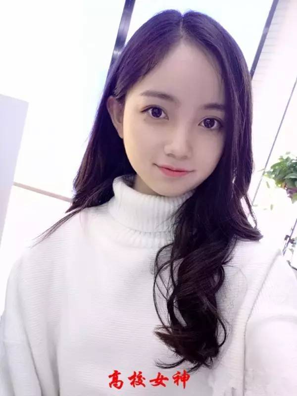 2,乐扬,2017音乐艺考生,来自广东揭阳,就读于揭东二中,气质很不错!