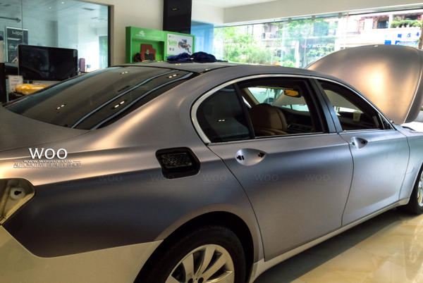 看不腻的一种车身改色"特效银灰"