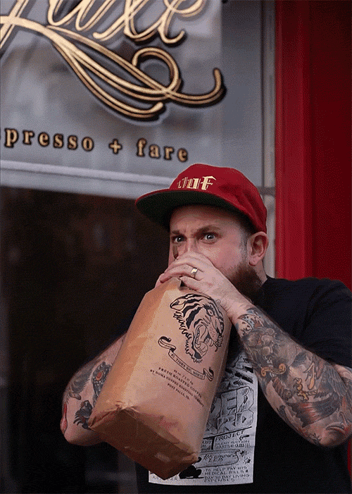 朋友圈照片视频out了,看这个奇葩摄影师,靠gif图火得一塌糊涂!