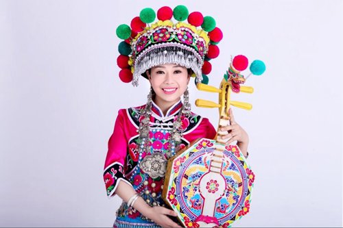 2017中马春晚进行时 专访歌手周丽珍