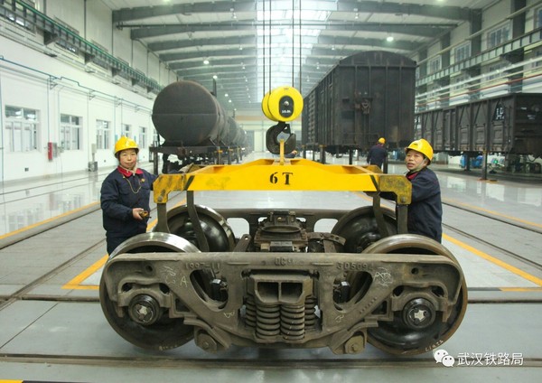 襄阳车辆段 | 检修"达人秀"-新闻频道-手机搜狐