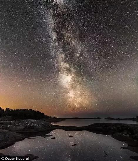 银河落九天 芬兰摄影师镜头下的绚丽星空 旅游频道 手机搜狐