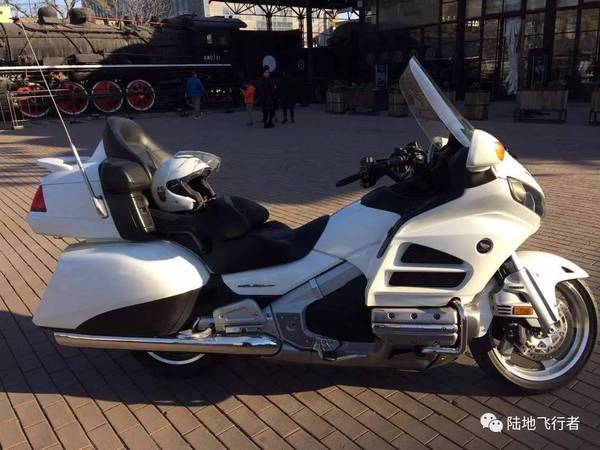 转让| 北京2016年本田金翼1800