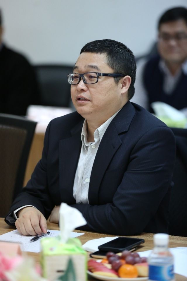 区金融办副主任宋立松,顺义区李桥镇副镇长张家丰等一行莅临恒昌公司