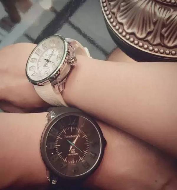 此次新品受天才建筑师布鲁涅内斯基设计的世界奇迹-意大利罗伦萨圣母