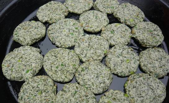 在南陵,无论走到哪里,都会一不小心就遇见令人难忘的美食小吃.