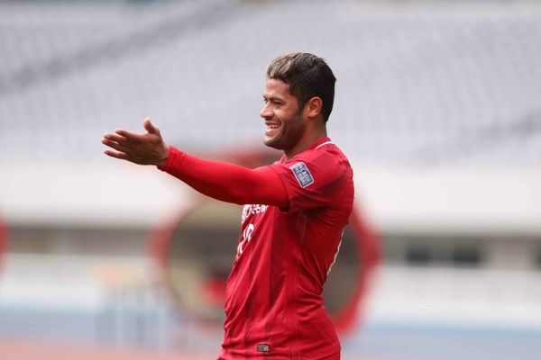 热身赛-三外援 吕文君建功 上港4-2釜山偶像(组图)