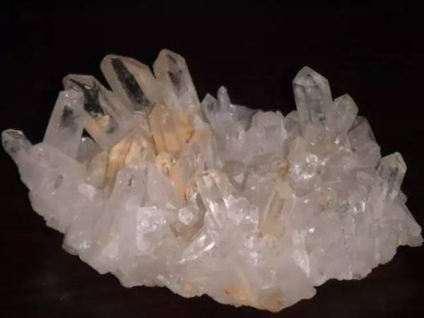 宝石汇商城 水晶的功效及辨别方法 新闻频道 手机搜狐