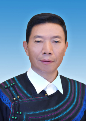 达久木甲当选四川凉山州人大常委会主任,苏嘎尔布当选州长(组图)