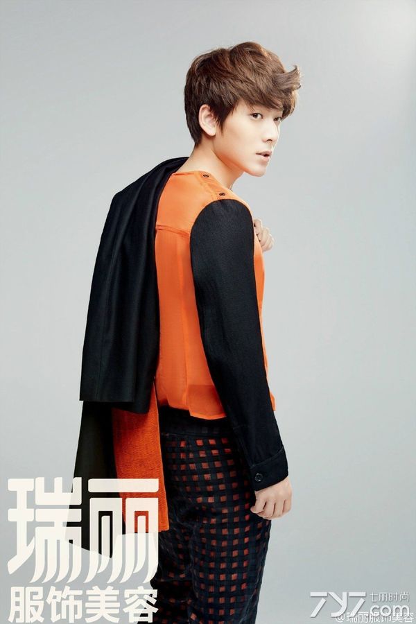 陈翔出道以来写真公开 香橙们永远的帅气老大