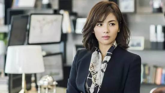 这8款发型最适合30岁 40左右的女人 太美了 时尚频道 手机搜狐 这8款发型最适合30岁 40左右的女人 太美了 时尚频道 手机搜狐