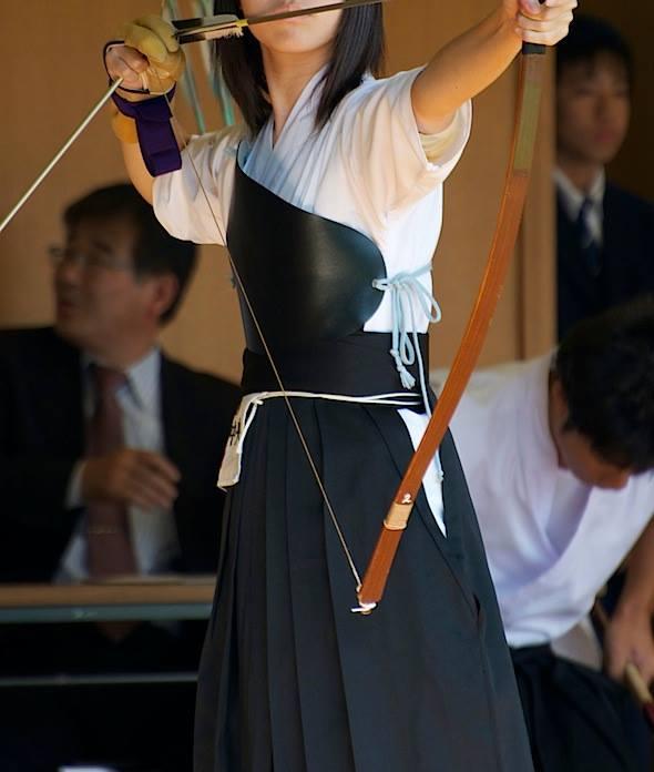 三千元一个手套的日本弓道我们多久可以到如此水平 新闻频道 手机搜狐