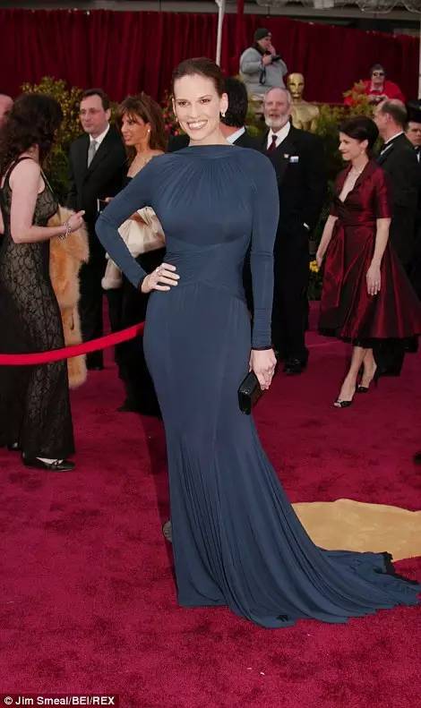 长见识 | 渝姐带你看看30位奥斯卡影后都穿的什么