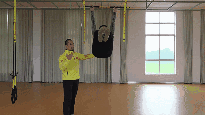 「收藏」开球前把腿热起来,击球又远又直!