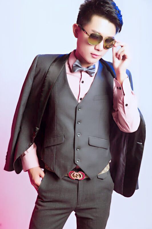 内地男演员张雨哲个人资料