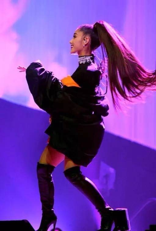 a妹dangerous woman巡演最新开唱照片