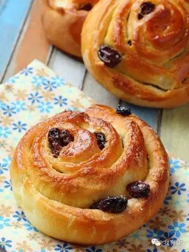 葡萄干 面包 pain au raisin