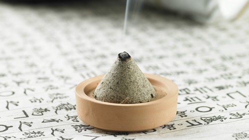 艾条和艾柱的区别,艾柱和艾炷傻傻分不清楚?