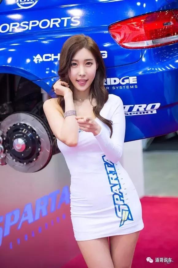 白嫩妖娆 性感迷人 宅男女神车模/林敏英