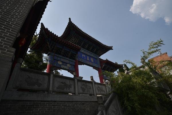 还有几个文庙,户县文庙,安康文庙,铜川文庙,礼泉文庙,我没有去过.