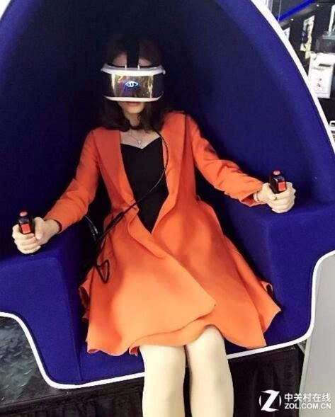 性感美女体验VR 大胸长腿诱惑福利图集