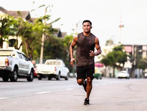 泰拳王播求备战疲态尽显,三战武僧一龙或失败收场