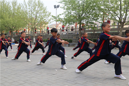 青少年進行武術鍛鍊是寶貴財富終生受益