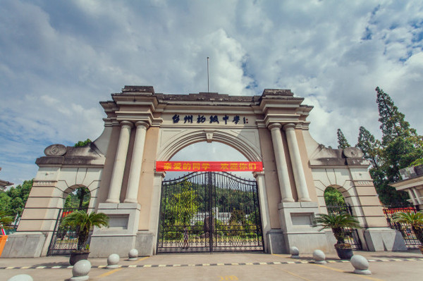 "美丽校园":这3所学校的美丽一定让你觉得耳目一新!