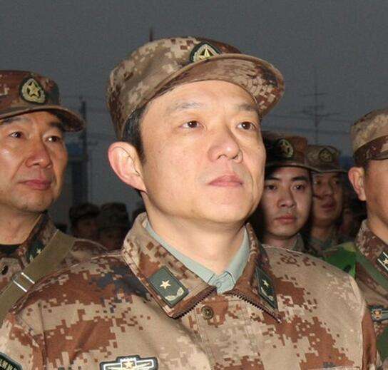 第21集團軍原軍長曹益民調任西部戰區陸軍參謀長(圖)